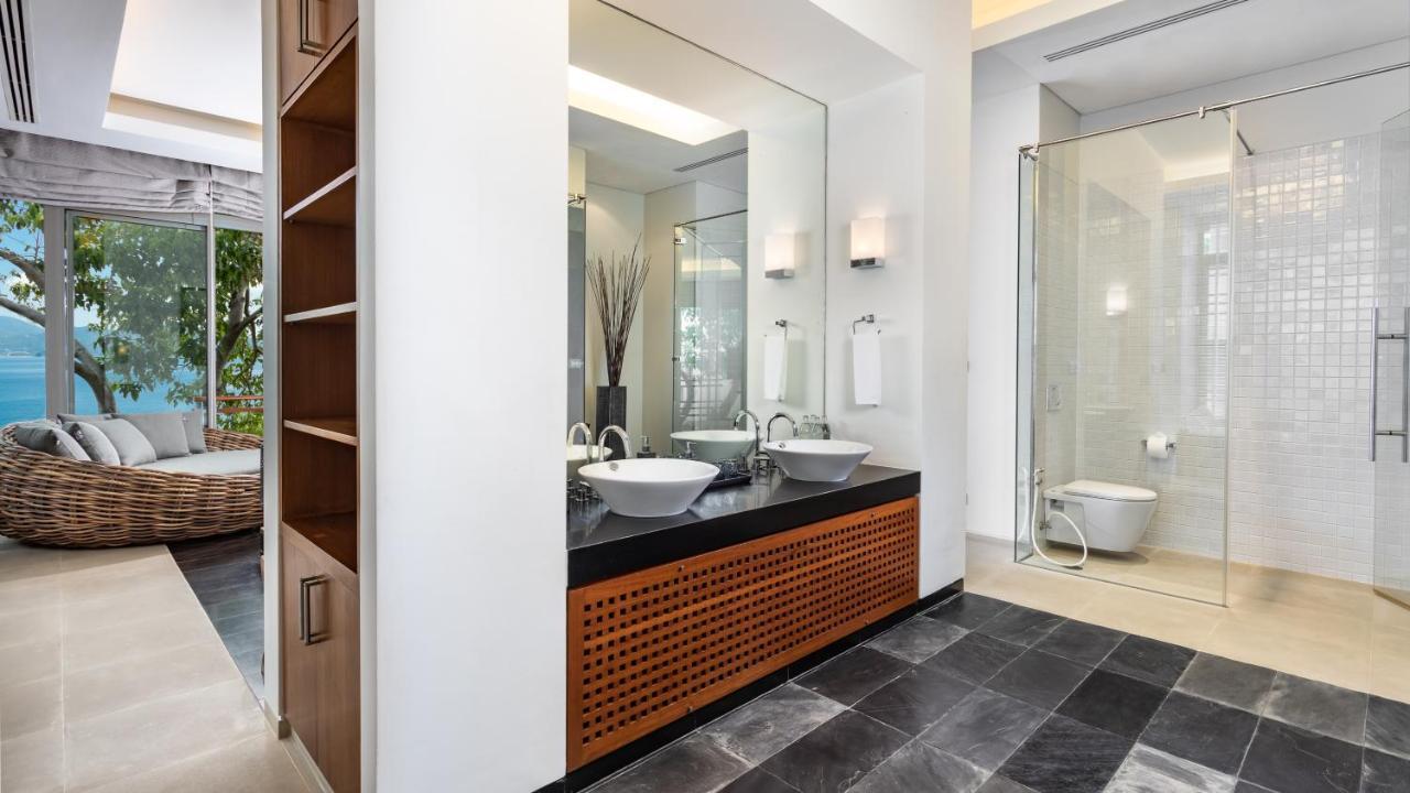 Villa Chelay Kamala Beach Exteriör bild