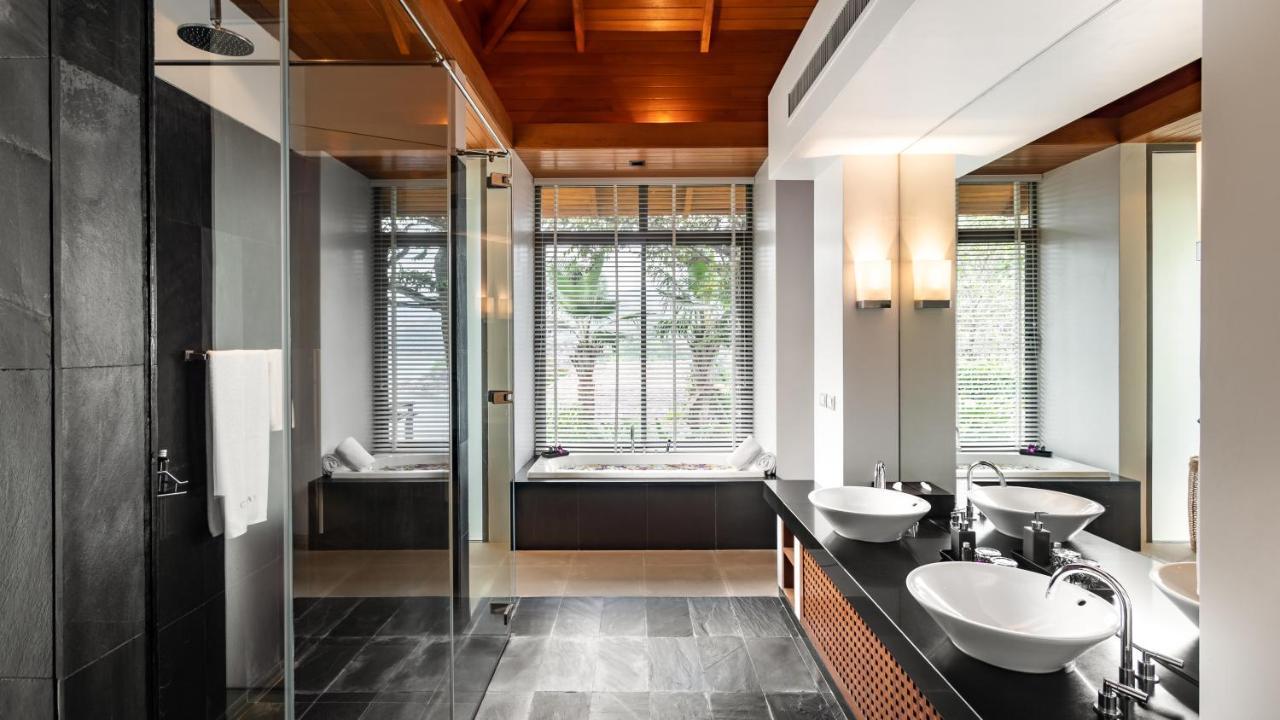 Villa Chelay Kamala Beach Exteriör bild